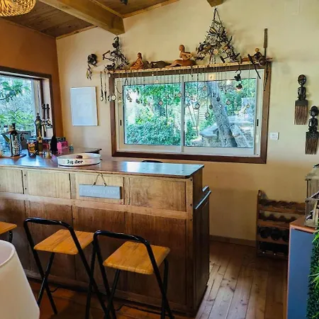 빌라 La Crouzade, House In Sommieres *