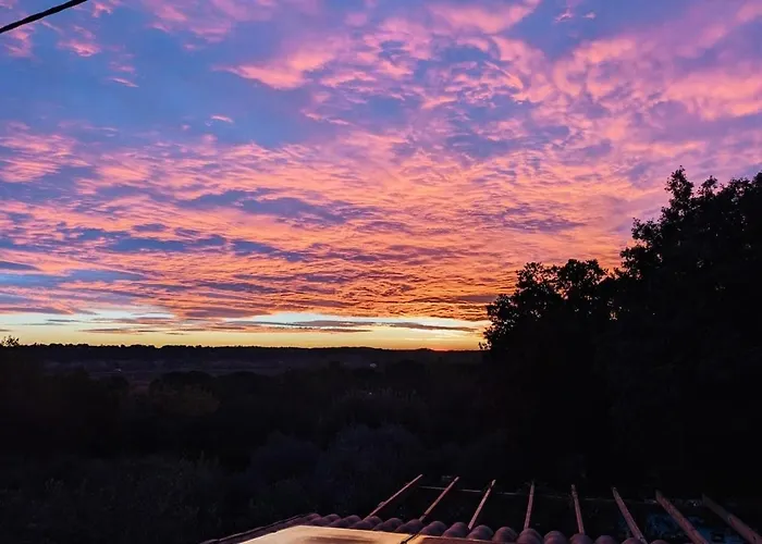 וילה La Crouzade, House In Sommieres