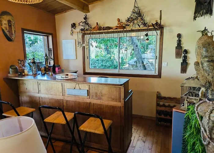 וילה La Crouzade, House In Sommieres *