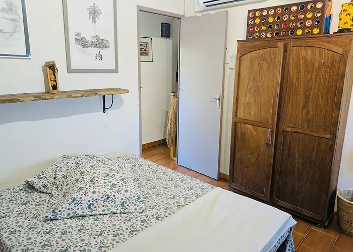La Crouzade, House In Sommieres וילה *
